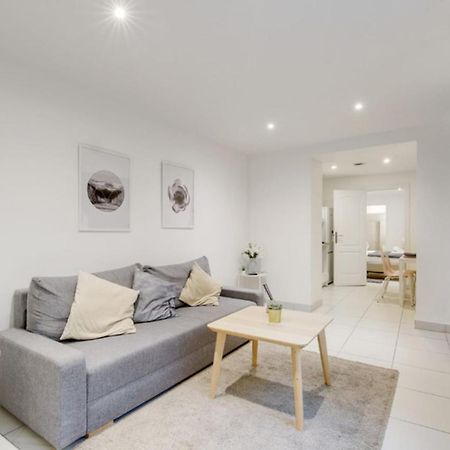 250 Suite Sainte - Superb Apartment In Париж Екстериор снимка